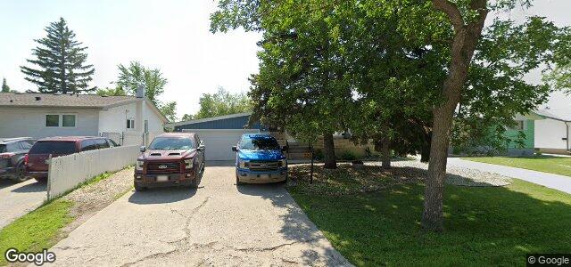 Larawan ng 222 Donwood Drive sa Winnipeg, Manitoba