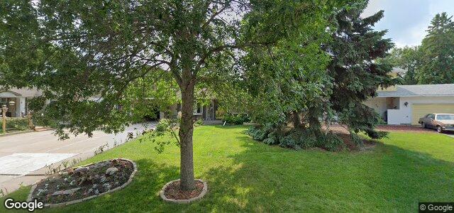 Larawan ng 23 Shelagh Crescent sa Winnipeg, Manitoba