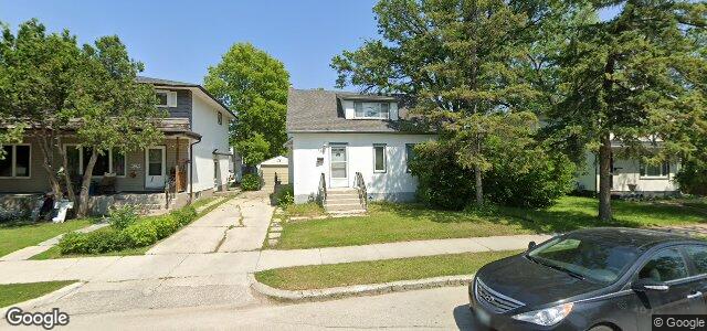 Larawan ng 231 Devon Avenue sa Winnipeg, Manitoba