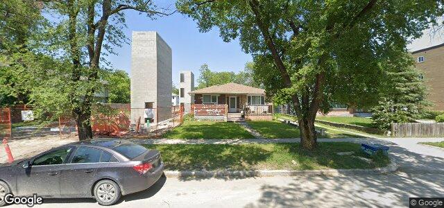Larawan ng 241 Edison Avenue sa Winnipeg, Manitoba