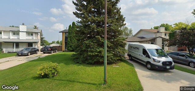 Larawan ng 26 Callum Crescent sa Winnipeg, Manitoba