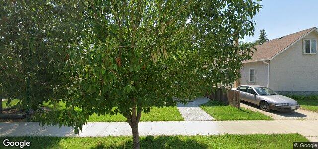 Larawan ng 260 Devon Avenue sa Winnipeg, Manitoba