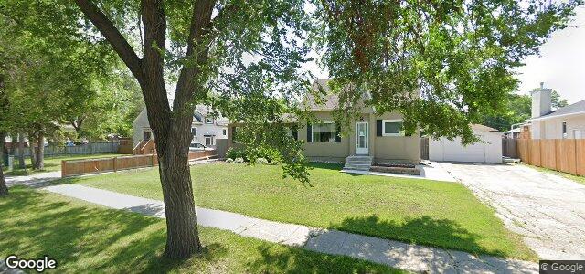 Larawan ng 300 Kingsford Avenue sa Winnipeg, Manitoba