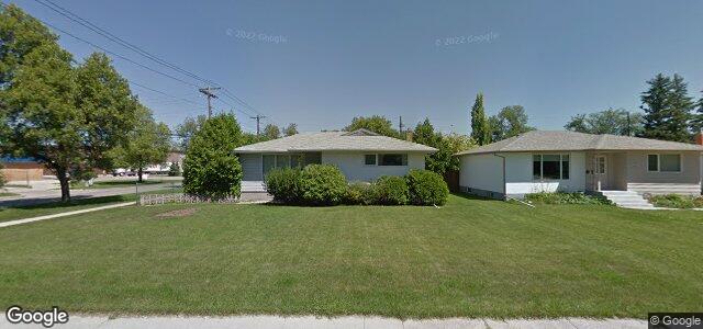 Larawan ng 301 Fearn Avenue sa Winnipeg, Manitoba