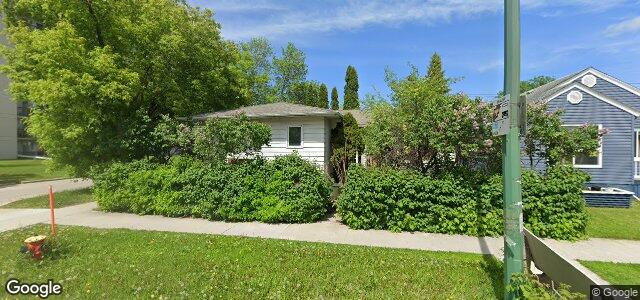 Larawan ng 301 Mcleod Avenue sa Winnipeg, Manitoba
