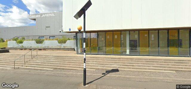 Larawan ng 301 Springfield Road sa Winnipeg, Manitoba