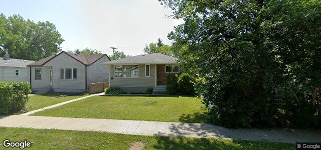 Larawan ng 302 Devon Avenue sa Winnipeg, Manitoba