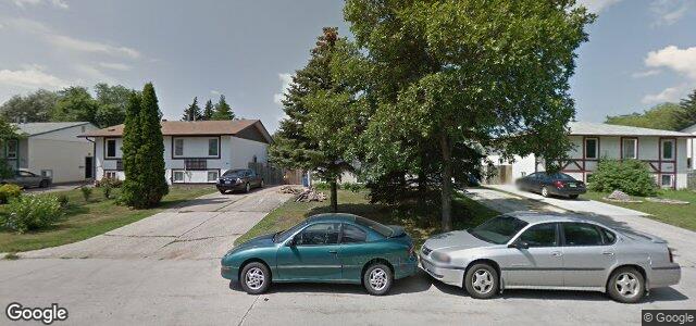 Larawan ng 302 Edelweiss Crescent sa Winnipeg, Manitoba