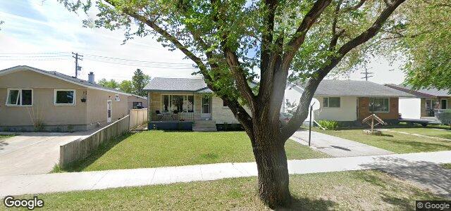 Larawan ng 302 Sutton Avenue sa Winnipeg, Manitoba