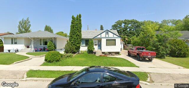 Larawan ng 303 Cheriton Avenue sa Winnipeg, Manitoba