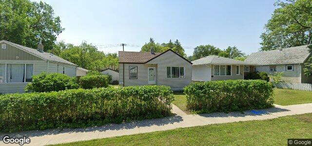 Larawan ng 304 Devon Avenue sa Winnipeg, Manitoba