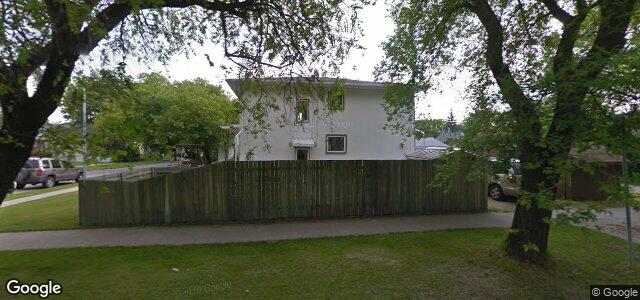 Larawan ng 307 Devon Avenue sa Winnipeg, Manitoba