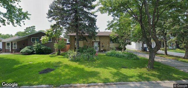 Larawan ng 31 Edelweiss Crescent sa Winnipeg, Manitoba