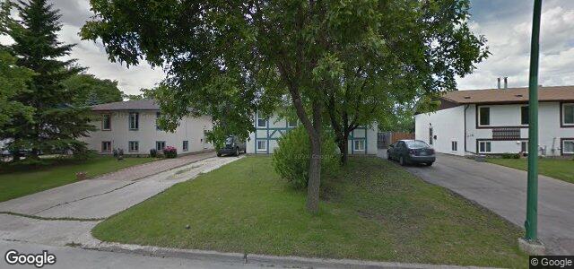 Larawan ng 310 Edelweiss Crescent sa Winnipeg, Manitoba