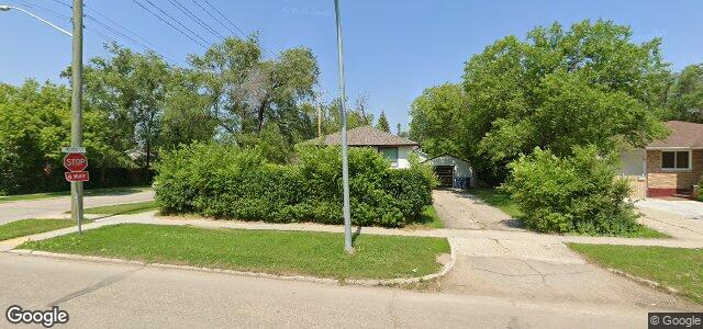 Larawan ng 311 Edison Avenue sa Winnipeg, Manitoba