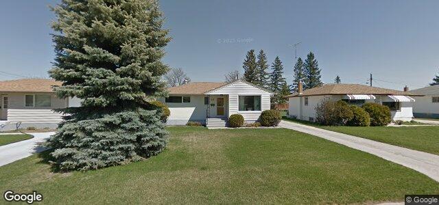 Larawan ng 311 Fearn Avenue sa Winnipeg, Manitoba