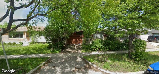 Larawan ng 311 Mcleod Avenue sa Winnipeg, Manitoba