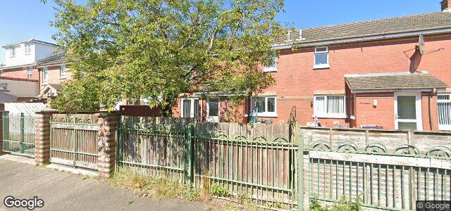 Larawan ng 318 Springfield Road sa Winnipeg, Manitoba