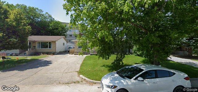 Larawan ng 32 Macaulay Place sa Winnipeg, Manitoba