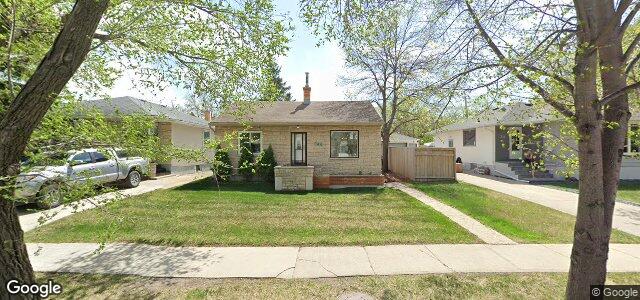 Larawan ng 320 Kingsford Avenue sa Winnipeg, Manitoba