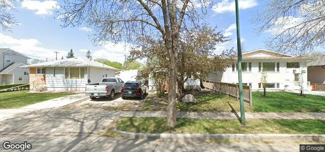 Larawan ng 325 Kingsford Avenue sa Winnipeg, Manitoba