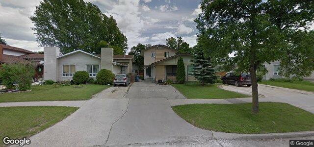 Larawan ng 329 Edelweiss Crescent sa Winnipeg, Manitoba