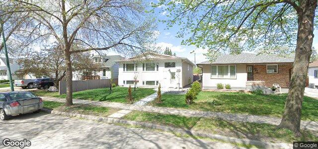 Larawan ng 331 Kingsford Avenue sa Winnipeg, Manitoba