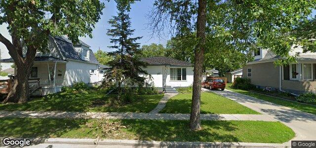 Larawan ng 331 Leighton Avenue sa Winnipeg, Manitoba