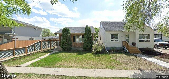 Larawan ng 334 Kingsford Avenue sa Winnipeg, Manitoba