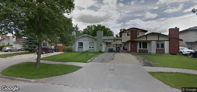 Larawan ng 335 Edelweiss Crescent sa Winnipeg, Manitoba