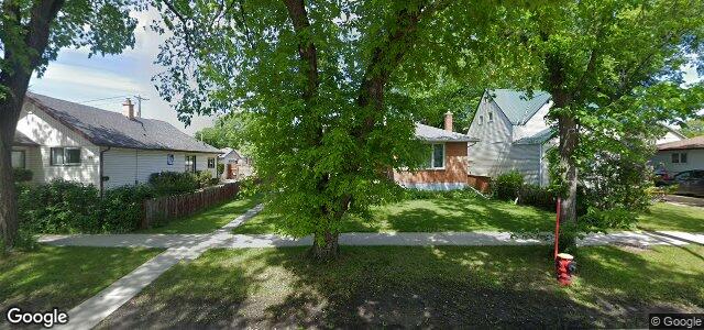 Larawan ng 335 Mcleod Avenue sa Winnipeg, Manitoba