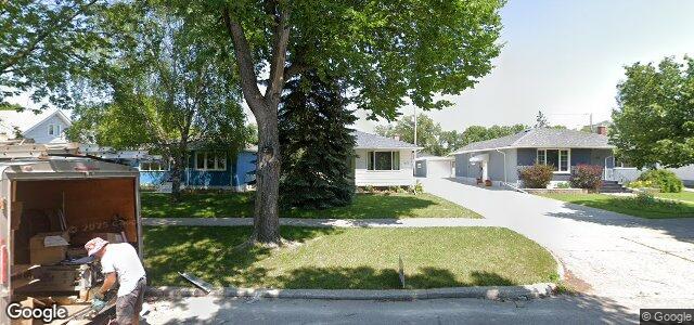 Larawan ng 339 Devon Avenue sa Winnipeg, Manitoba