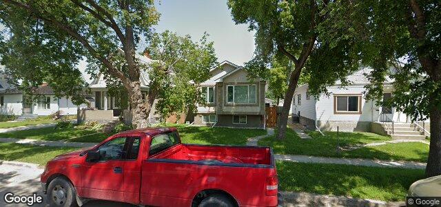 Larawan ng 341 Leighton Avenue sa Winnipeg, Manitoba