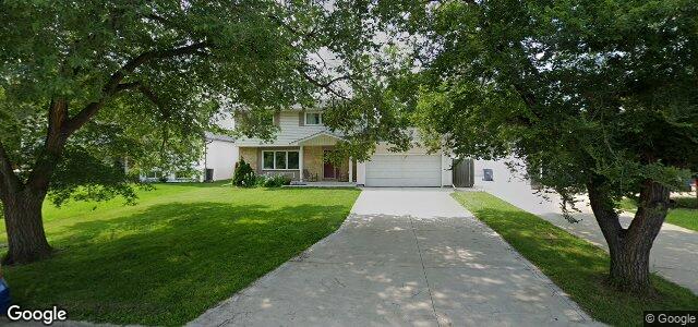 Larawan ng 35 Shelagh Crescent sa Winnipeg, Manitoba
