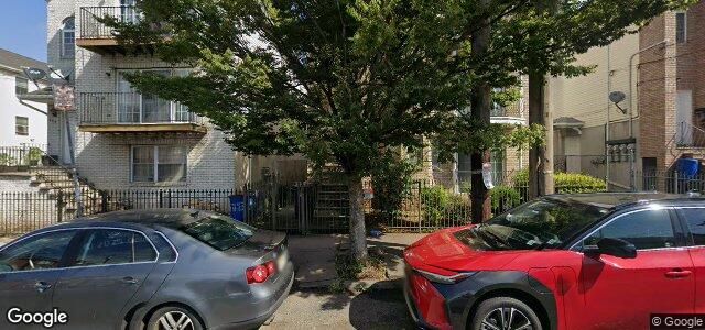 Larawan ng 351 Hawthorne Avenue sa Winnipeg, Manitoba