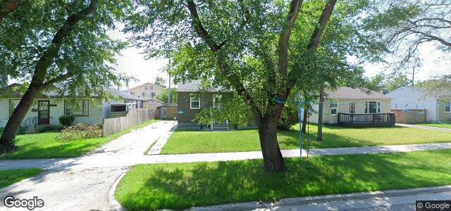 Larawan ng 352 Sutton Avenue sa Winnipeg, Manitoba