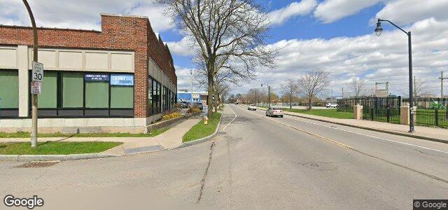 Larawan ng 353 Leighton Avenue sa Winnipeg, Manitoba