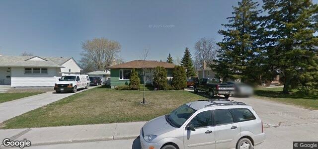 Larawan ng 355 Fearn Avenue sa Winnipeg, Manitoba