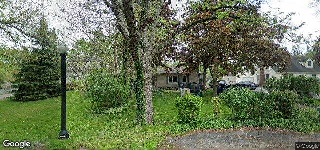 Larawan ng 360 Edison Avenue sa Winnipeg, Manitoba