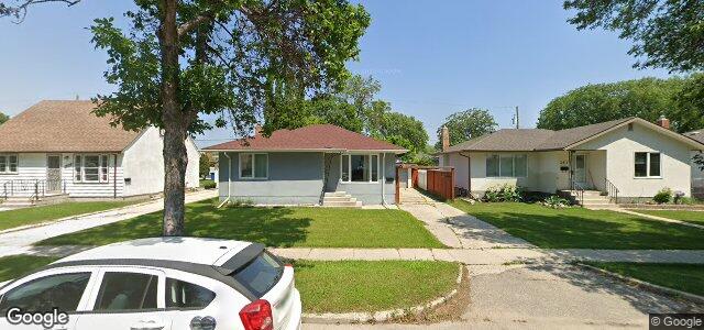 Larawan ng 363 Leighton Avenue sa Winnipeg, Manitoba