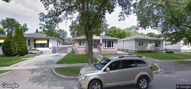 Larawan ng 375 Leighton Avenue sa Winnipeg, Manitoba