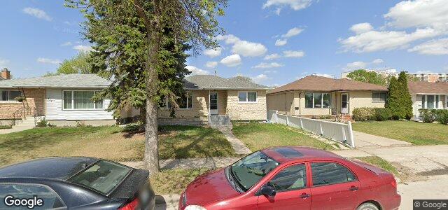 Larawan ng 381 Kingsford Avenue sa Winnipeg, Manitoba