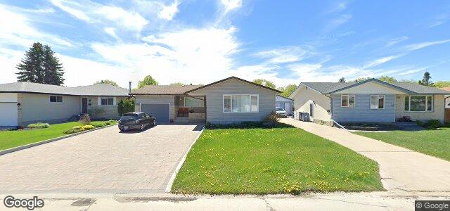 Larawan ng 422 Paufeld Drive sa Winnipeg, Manitoba