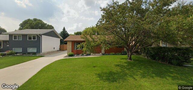 Larawan ng 43 Shelagh Crescent sa Winnipeg, Manitoba