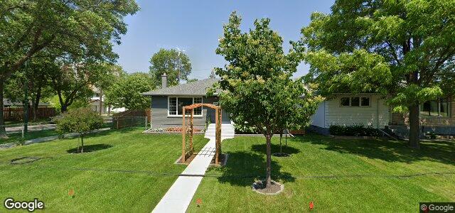 Larawan ng 443 Kingsford Avenue sa Winnipeg, Manitoba