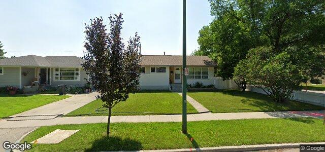 Larawan ng 444 Kingsford Avenue sa Winnipeg, Manitoba