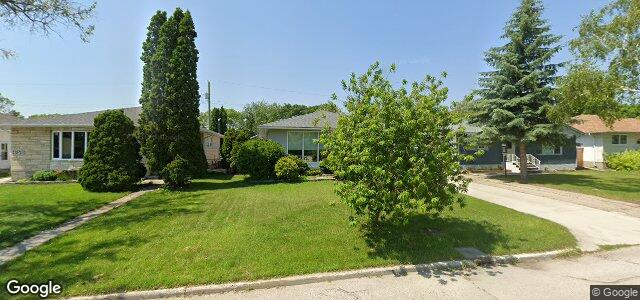 Larawan ng 446 Stalker Bay sa Winnipeg, Manitoba