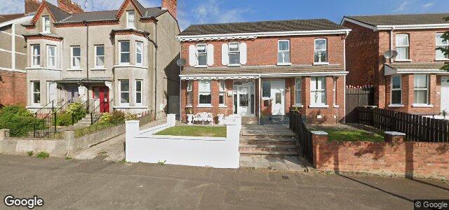 Larawan ng 447 Springfield Road sa Winnipeg, Manitoba