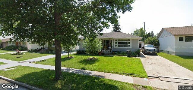 Larawan ng 448 Kingsford Avenue sa Winnipeg, Manitoba