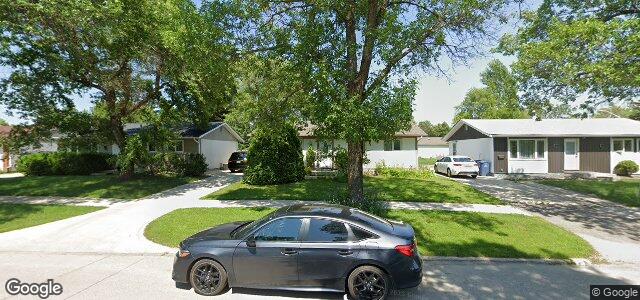 Larawan ng 463 Donwood Drive sa Winnipeg, Manitoba